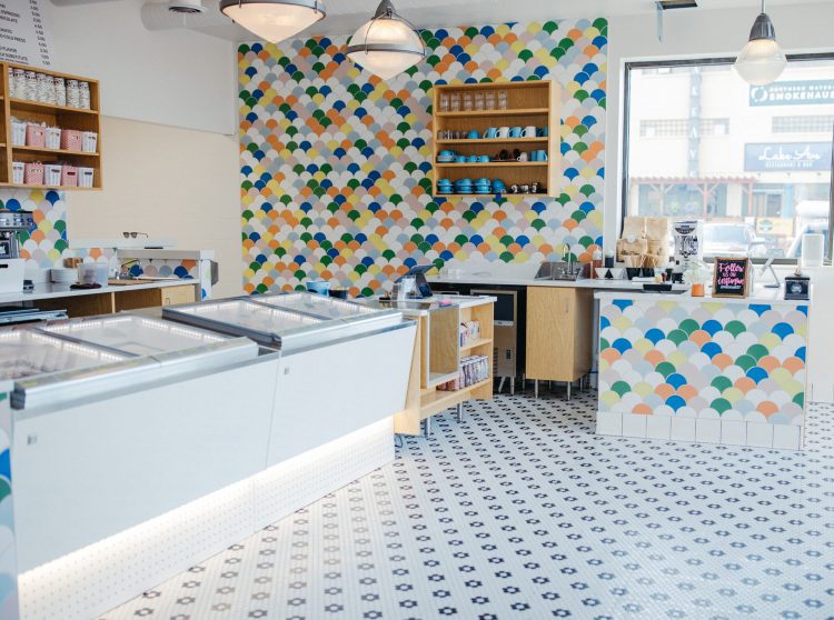 Canal Park Ice Cream Shop