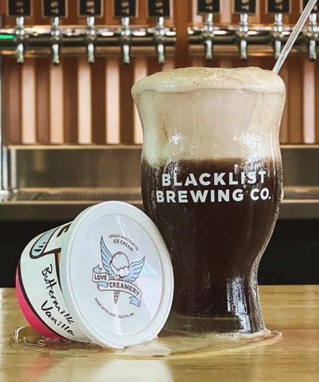 Ice cream float at Blacklist
